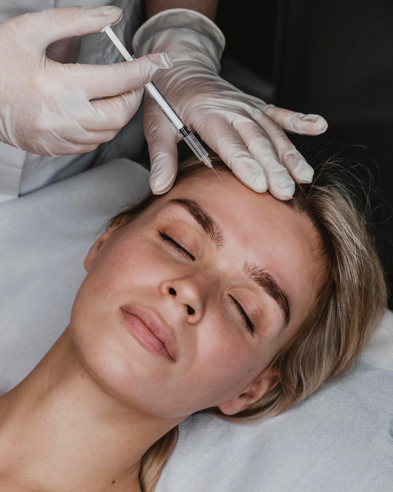 Ästhetische Behandlung bei AestheticMentalMed